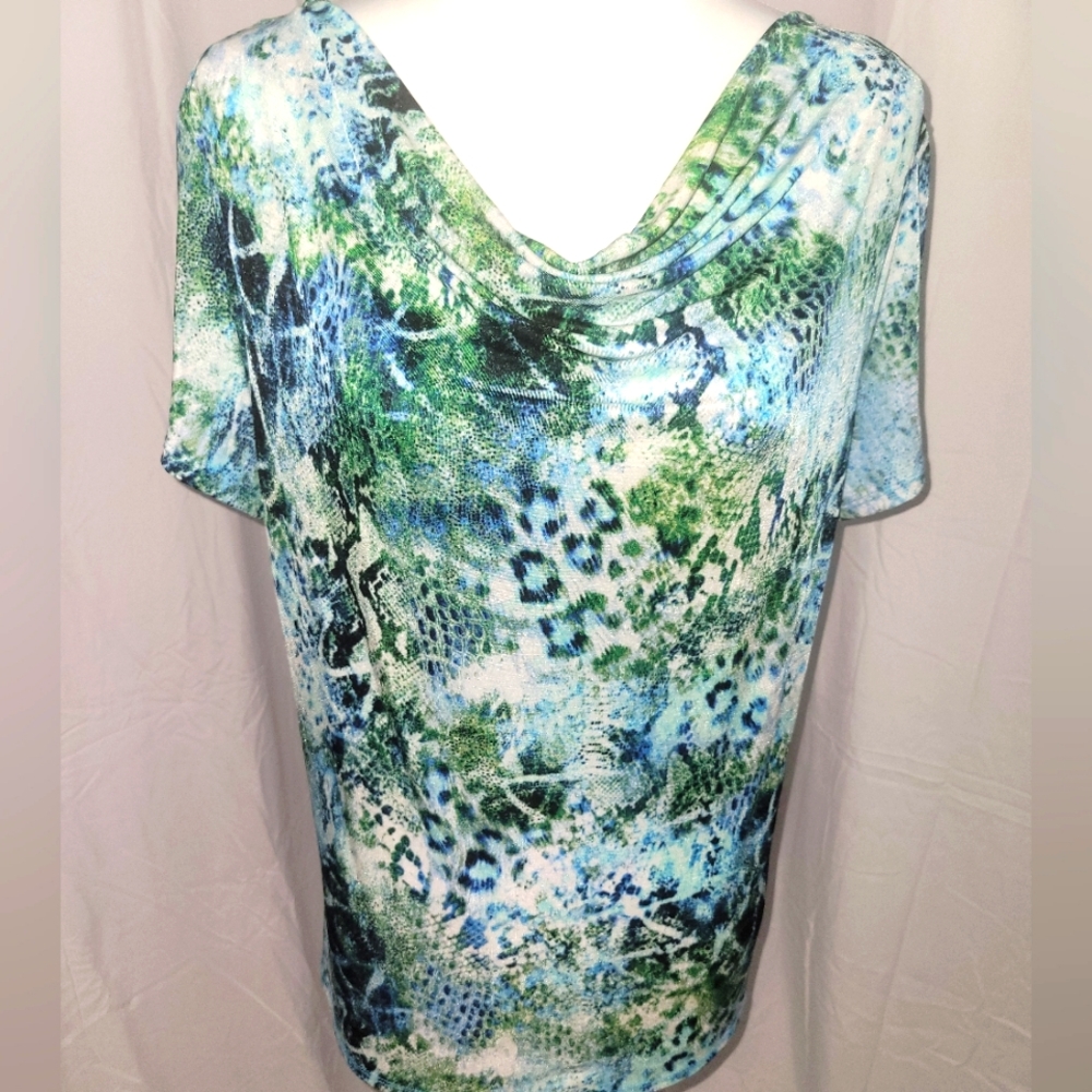 🦜🦜3/$25. Jacqueline Smith Collection L Short sleeve Blouse